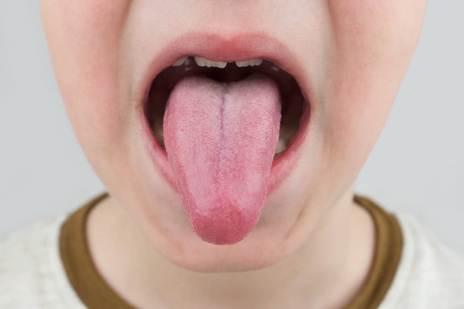 El papel de la saliva en la salud bucal